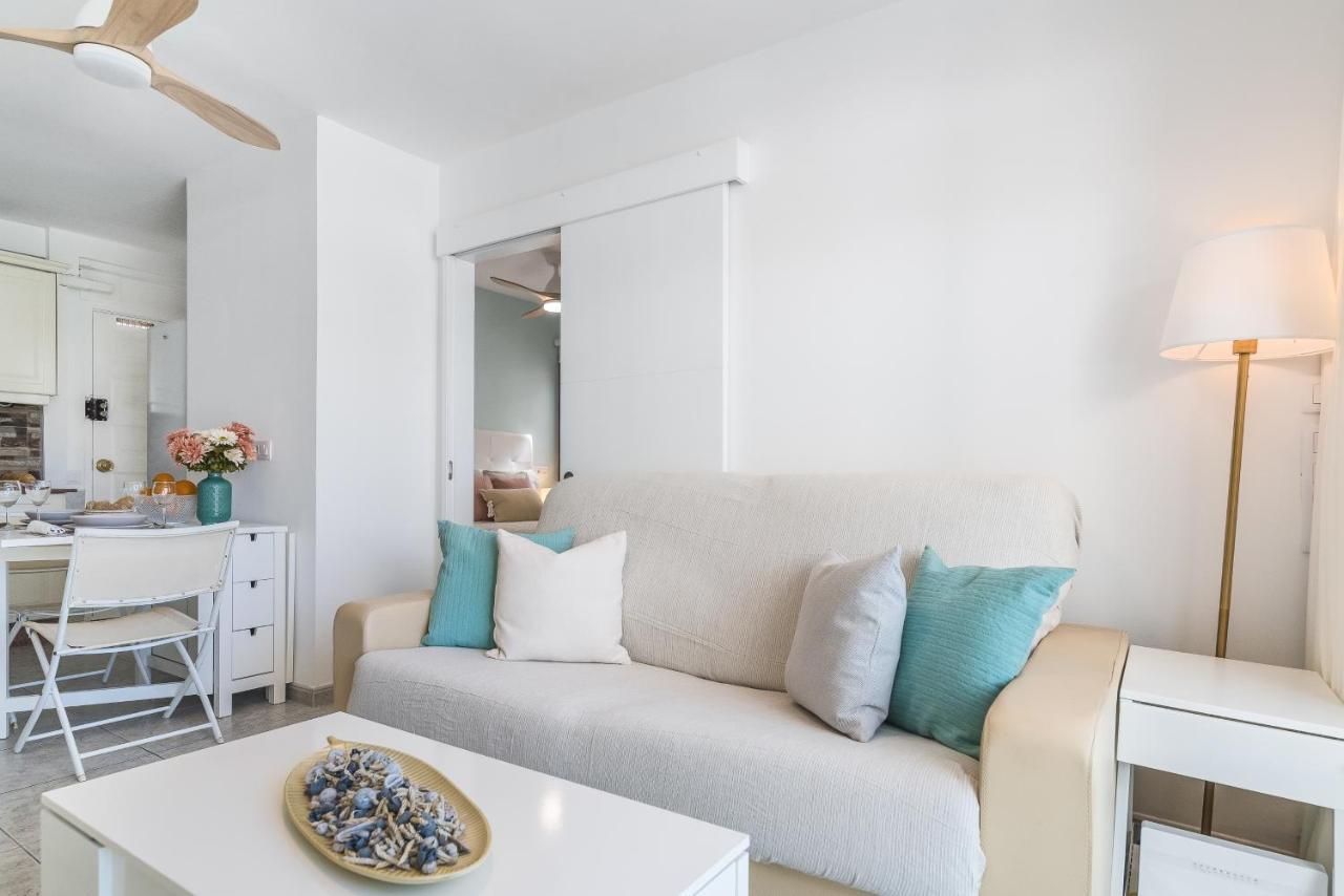 Chic, Cosy & Quiet Apartment Near The Beach Mogan Luaran gambar