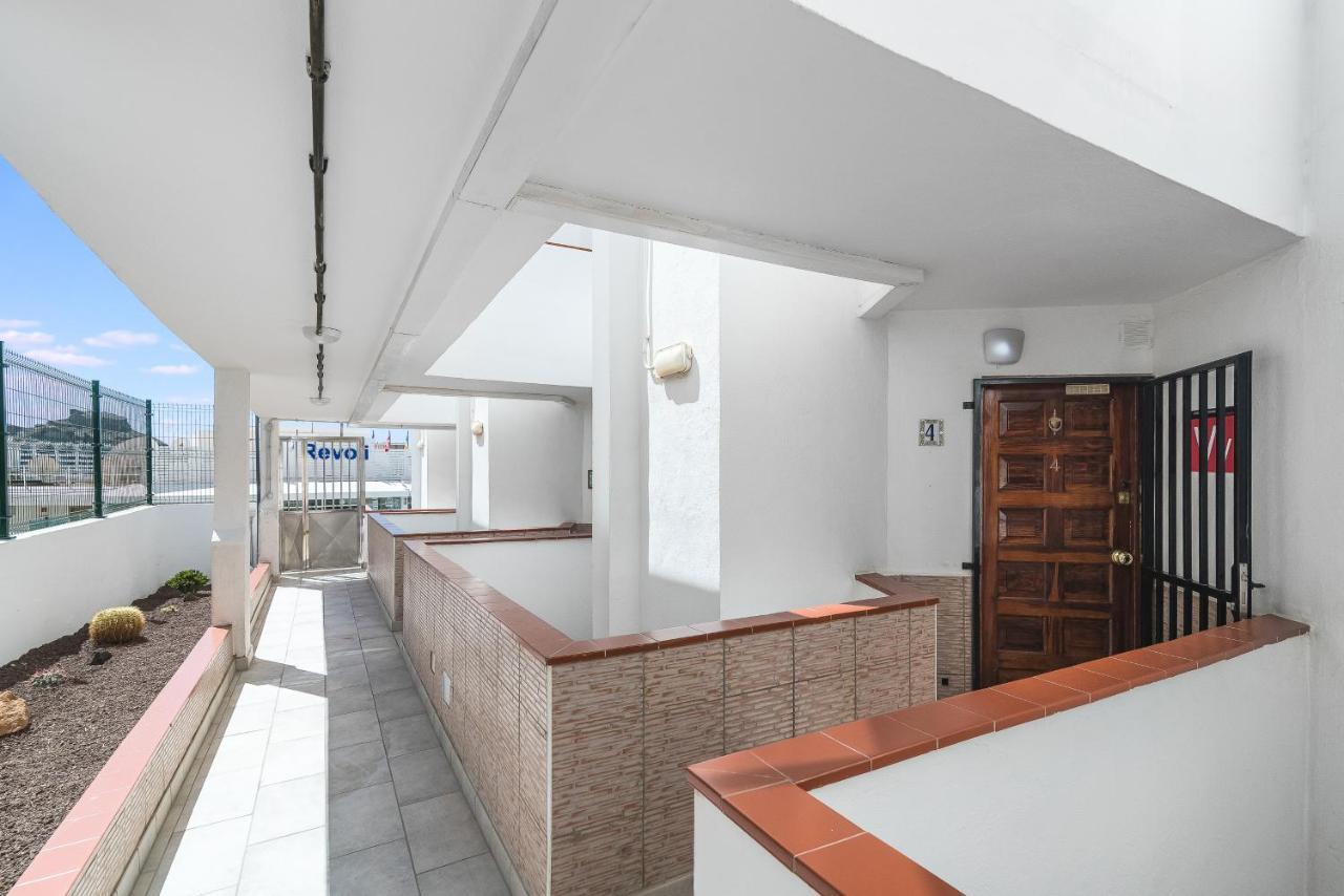 Chic, Cosy & Quiet Apartment Near The Beach Mogan Luaran gambar